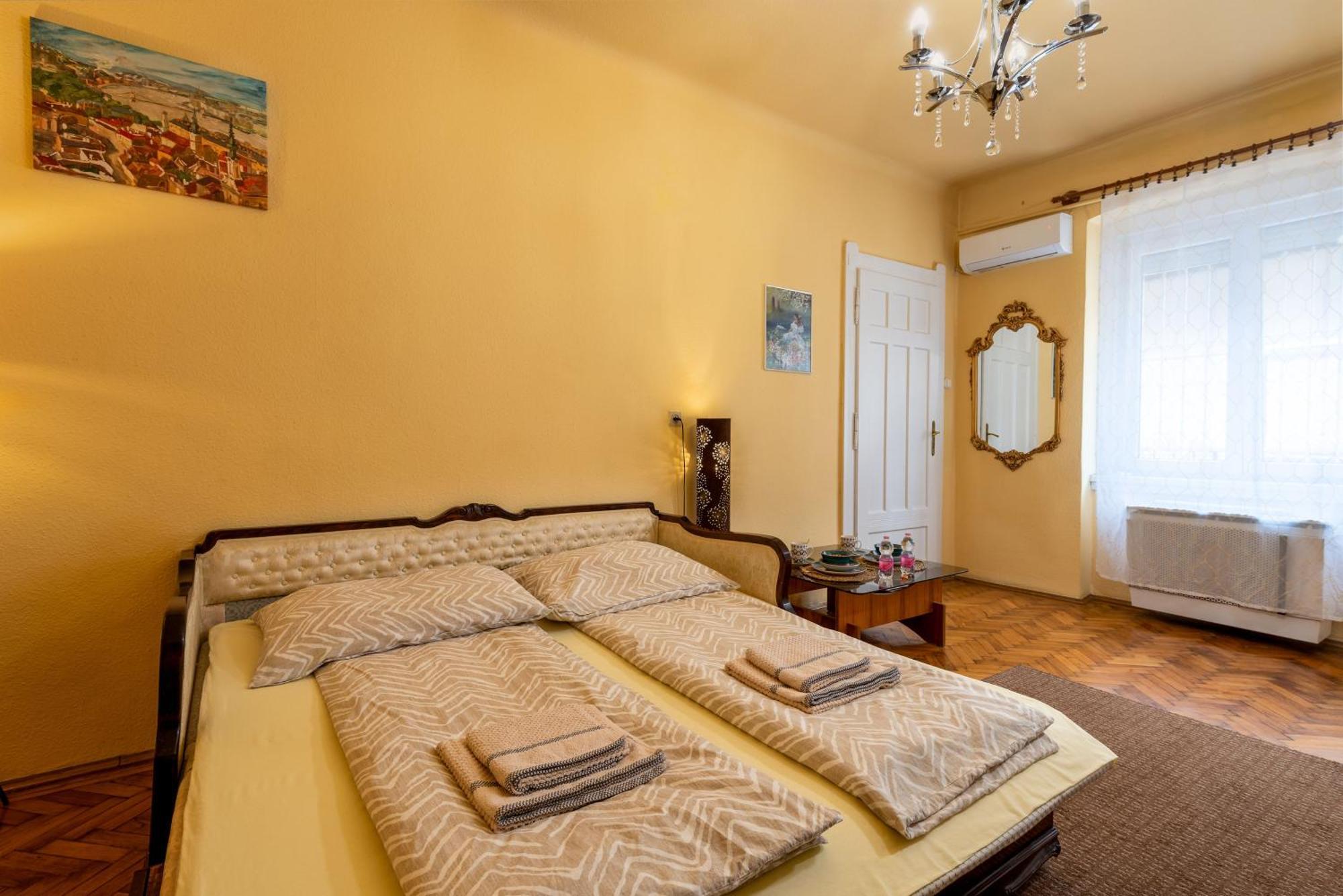 Budapest Central Vintage Apartment Buitenkant foto