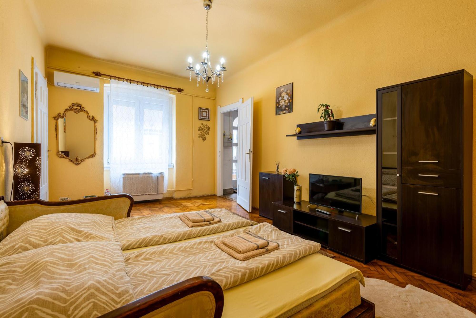 Budapest Central Vintage Apartment Buitenkant foto