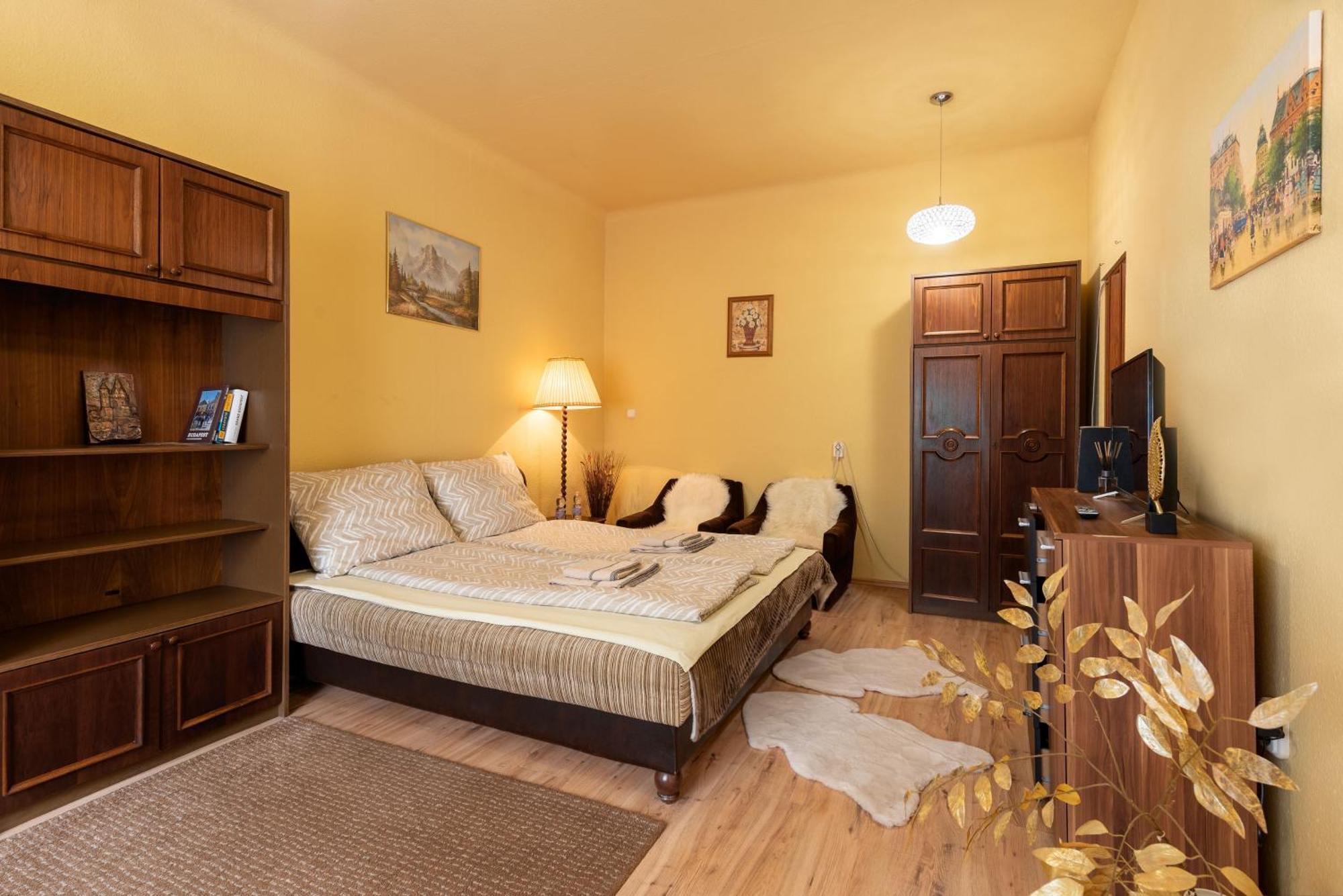 Budapest Central Vintage Apartment Buitenkant foto